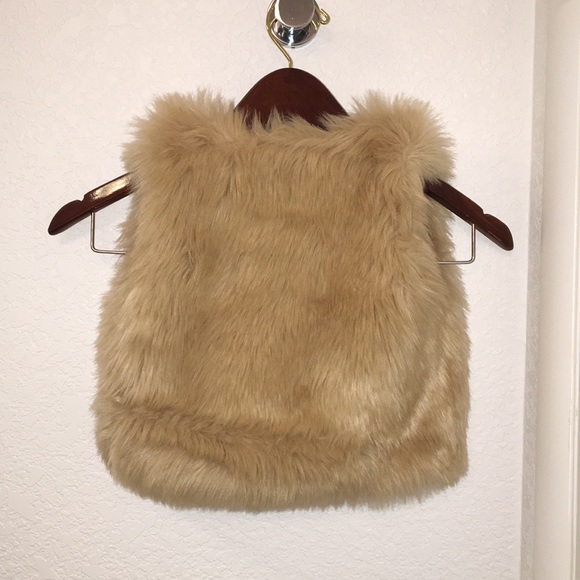 J.Crew Crew Cuts Faux Fur Blonde Vest SZ: XS/S - Picture 5 of 5